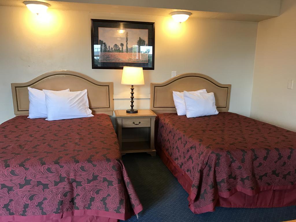 סלינס El Dorado Motel מראה חיצוני תמונה